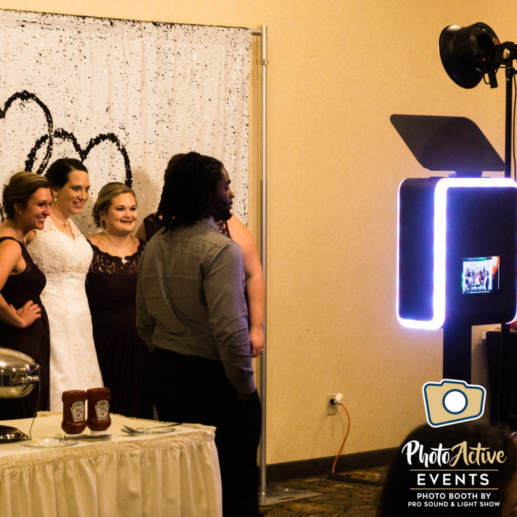 Open Style Photo Booth Minneapolis 15